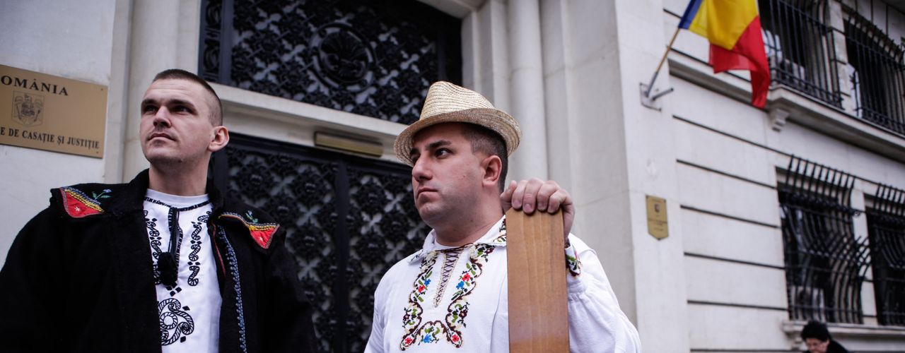 EXCLUSIV. ONG-uri controversate ar putea primi bani de la Guvernul Bolojan, via Secretariatul General. Cătălin Berenghi de la TraciaLand e cercetat pentru amenințarea unei judecătoare din dosarul lui Călin Georgescu / Organizația e condusă de o fostă candidată AUR / O altă asociație are în spate un jurnalist contestatar al Legii Vexler