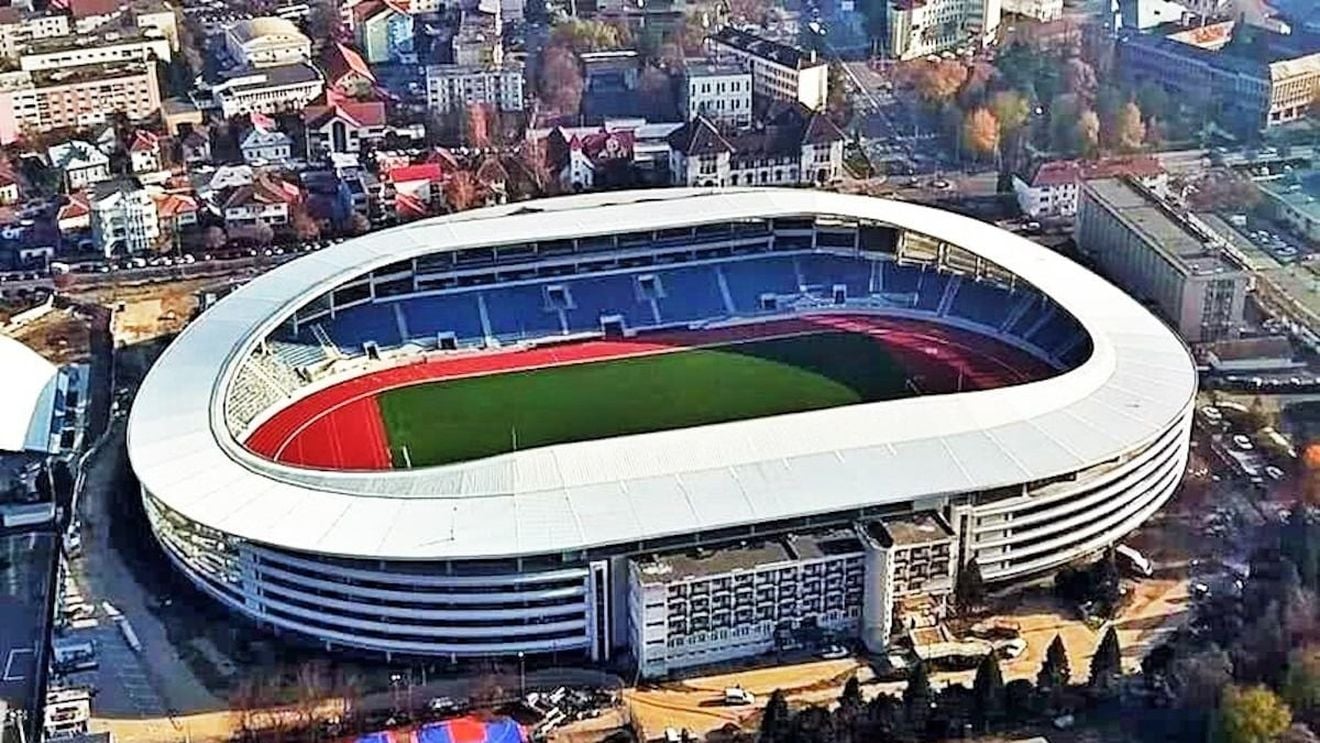 Stadionul din Târgu Jiu își schimbă numele din Tudor Vladimirescu în Constantina Diță / ”S-au grăbit, pentru că trebuia să fie o dezbatere publică, puteam face un sondaj”