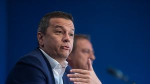 Grindeanu, despre revenirea PSD în coaliție: „A spus cineva că s-a răzgândit? Cine v-a anunţat că ne retragem de la negocieri, adică preşedintele partidului, în mod sigur vă va anunţa dacă ne schimbăm punctul de vedere”