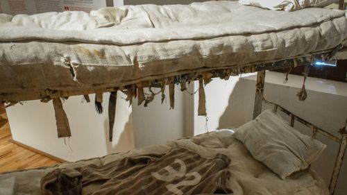 Expoziţia "Martorii Tăcuţi: Obiecte din Închisorile Comuniste" se deschide vineri, la Memorialul Închisoarea Piteşti