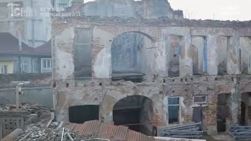 VIDEO În ce stadiu au ajuns lucrările la Hanul Solacolu, una dintre cele mai vechi clădiri din București, de la 1859