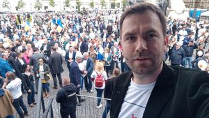 Cătălin Drulă (USR): Declarațiile lui Arafat, un PR de criză; sistemul AML pentru localizarea exactă a apelurilor la 112 se poate implementa astăzi