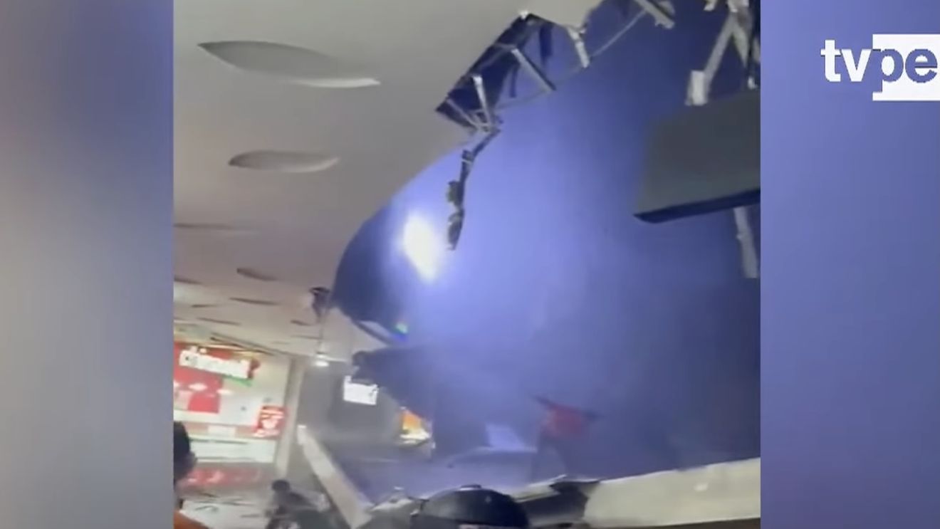Şase morţi şi 78 de răniţi în Peru, în urma prăbuşirii unui acoperiş într-un mall / Printre răniţi se numără şi zece copii