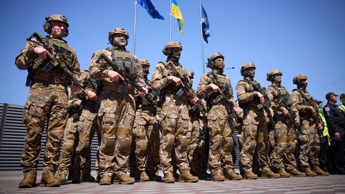 Serviciul de Securitate al Ucrainei anunţă descoperirea unei fraude masive în timpul achiziţionării de arme de către armată