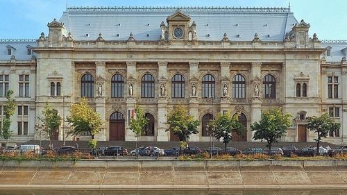 Și Curtea de Apel București a sesizat Curtea de Justiție a UE pentru neaplicarea deciziilor CCR privind prescripția / Magistrații au solicitat procedură accelerată și au suspendat procesul până la decizia CJUE