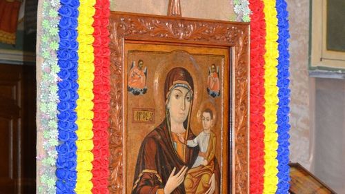 Creștinii ortodocși, greco-catolici și romano-catolici prăznuiesc sâmbătă Adormirea Maicii Domnului