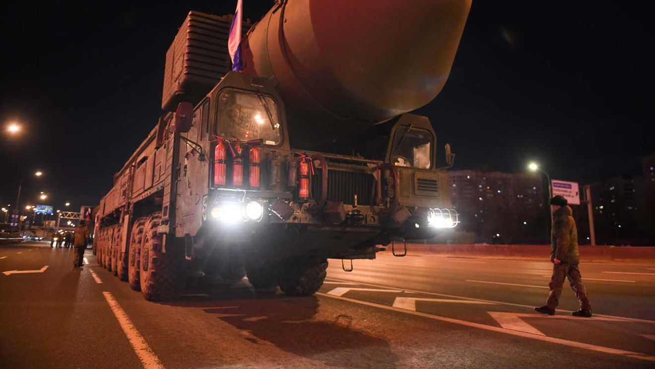 Utilizarea armelor nucleare în Ucraina este considerată „morală și justificată” de aproape 40% dintre ruși