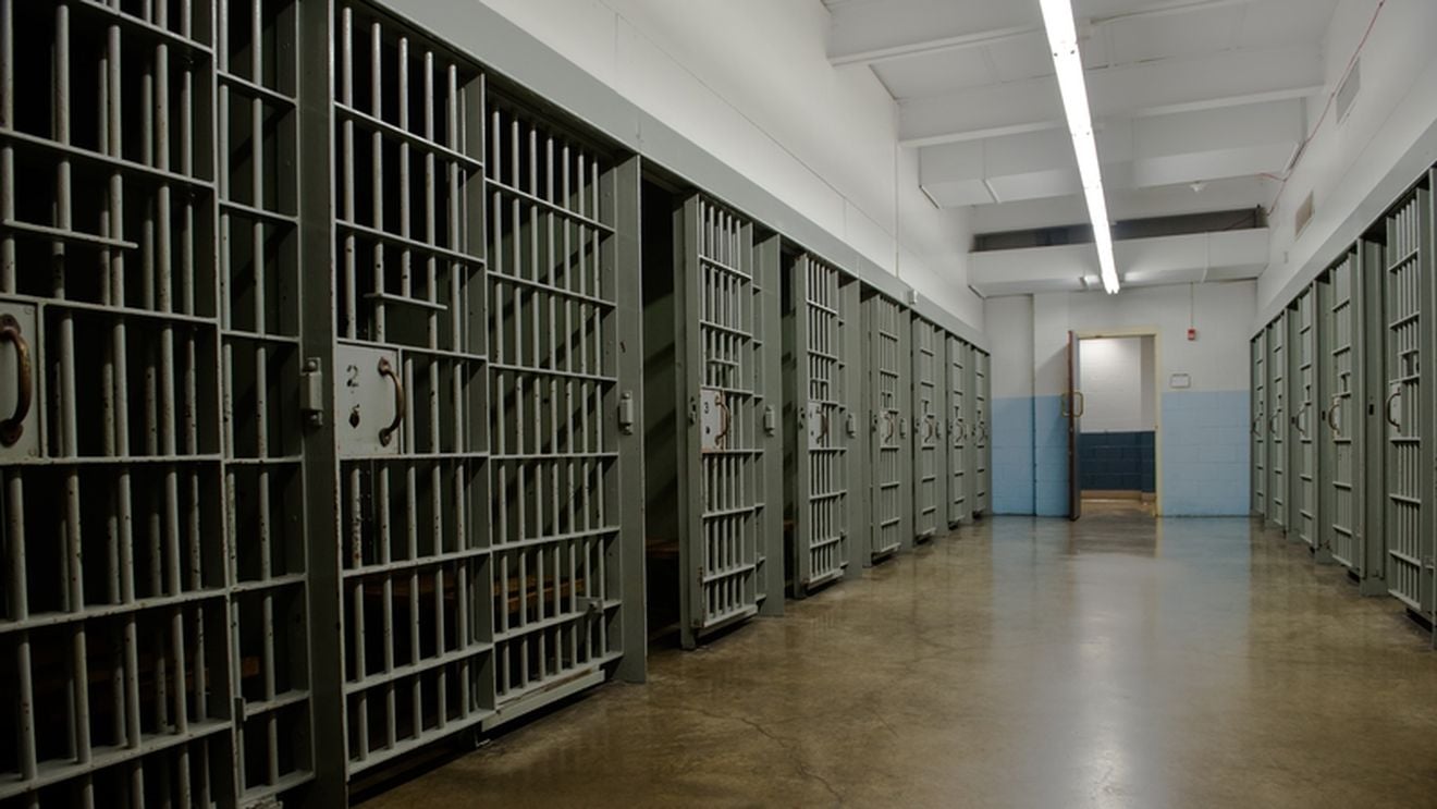 Furnizorul de soluții software și aplicații mobile Essensys a digitalizat sistemul penitenciar din România prin implementarea unei platforme de organizare și administrare