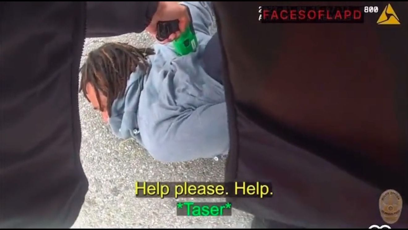 VIDEO Keenan Anderson, un văr al cofondatorului Black Lives Matter, a murit la câteva ore după ce a fost electrocutat și imobilizat de poliția din Los Angeles