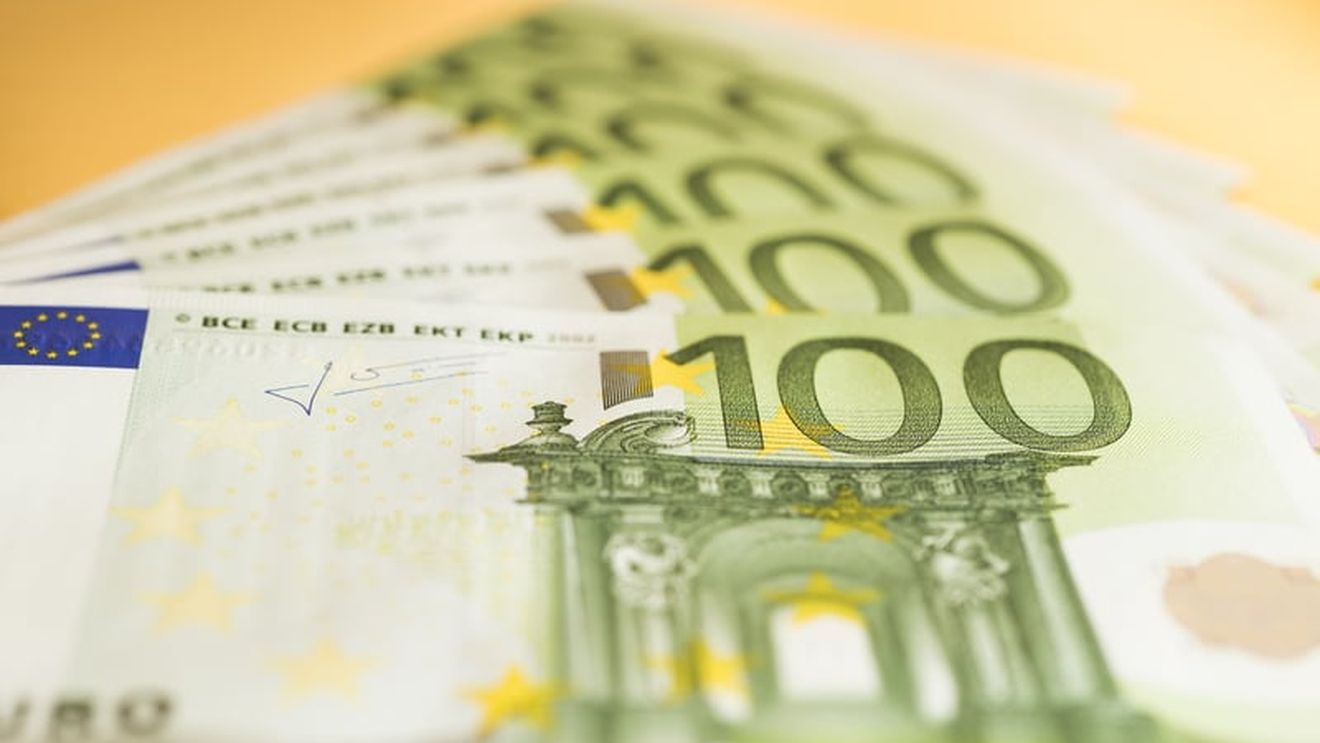 Ministrul grec de Finanțe candidează la președinția grupului țărilor Euro