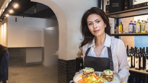 VIDEO | Alexandra Staicu a renunțat la cariera din domeniul bancar și a deschis o băcănie: „Ne adresăm celor care au plăcerea de a consuma produse sănătoase, cu rădăcini locale”
