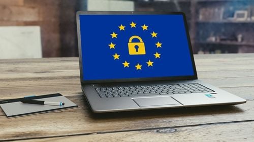 Comisia Europeană vrea să modifice GDPR / Asociația pentru Internet și Tehnologie, pentru TechRider: „Problema reală e la aplicarea legii”