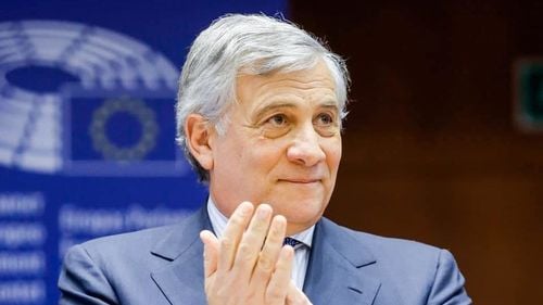 Președintele Parlamentului European va trimite o scrisoare Guvernului Dăncilă în care își va manifesta nemulțumirea față de comportamentul ”inacceptabil” față de Kovesi / Tajani va face și o declarație publică în plenul PE de susținere față de fosta șefă a DNA