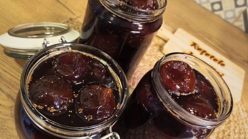 VIDEO FOTO | Rețetele Juanitei | Dulceață de smochine întregi, plină de savoare mediteraneeană și foarte ușor de preparat / Fructele sunt tari, dulci și aromate