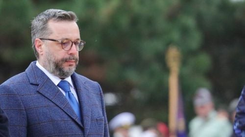 Viceprimarul PNL al Constanței a semnat un contract de 35.000 de euro pentru asociația cumnatului și partenerului său de afaceri