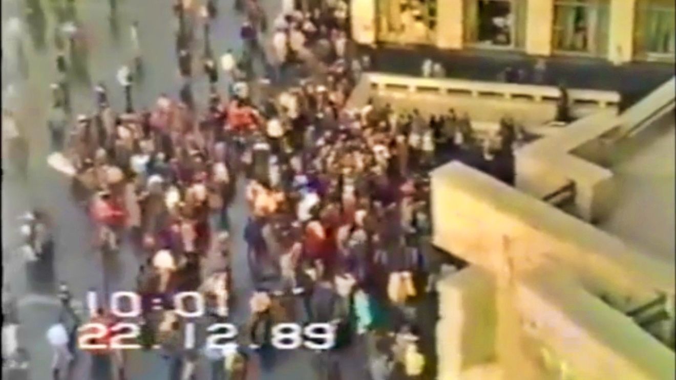 Revoluția din 1989, în manualele de istorie. Două fraze la clasa a IV-a, o jumătate de pagină la clasa a XII-a