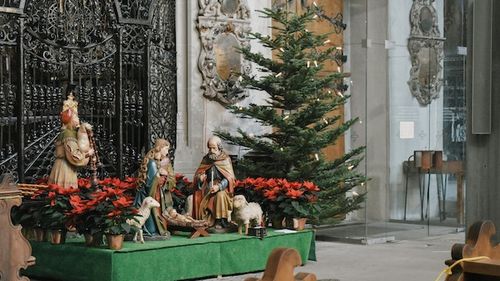 Crăciun în Ţara Sfântă/ Procesiunea tradiţională spre Bethleem a pornit de la Ierusalim