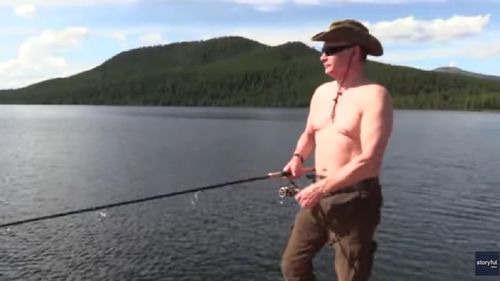 Cum se amuză cei mai puternici lideri ai lumii de Vladimir Putin: ”Ne scoatem sacourile?/ Trebuie să le arătăm pectoralii noștri”