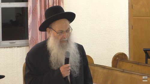 Un rabin ultra-ortodox sefard de frunte respinge compromisul privind recrutarea studenților ultra-ortodocși în armata israeliană și afirmă că nici măcar cei care nu studiază Tora nu trebuie să se înroleze