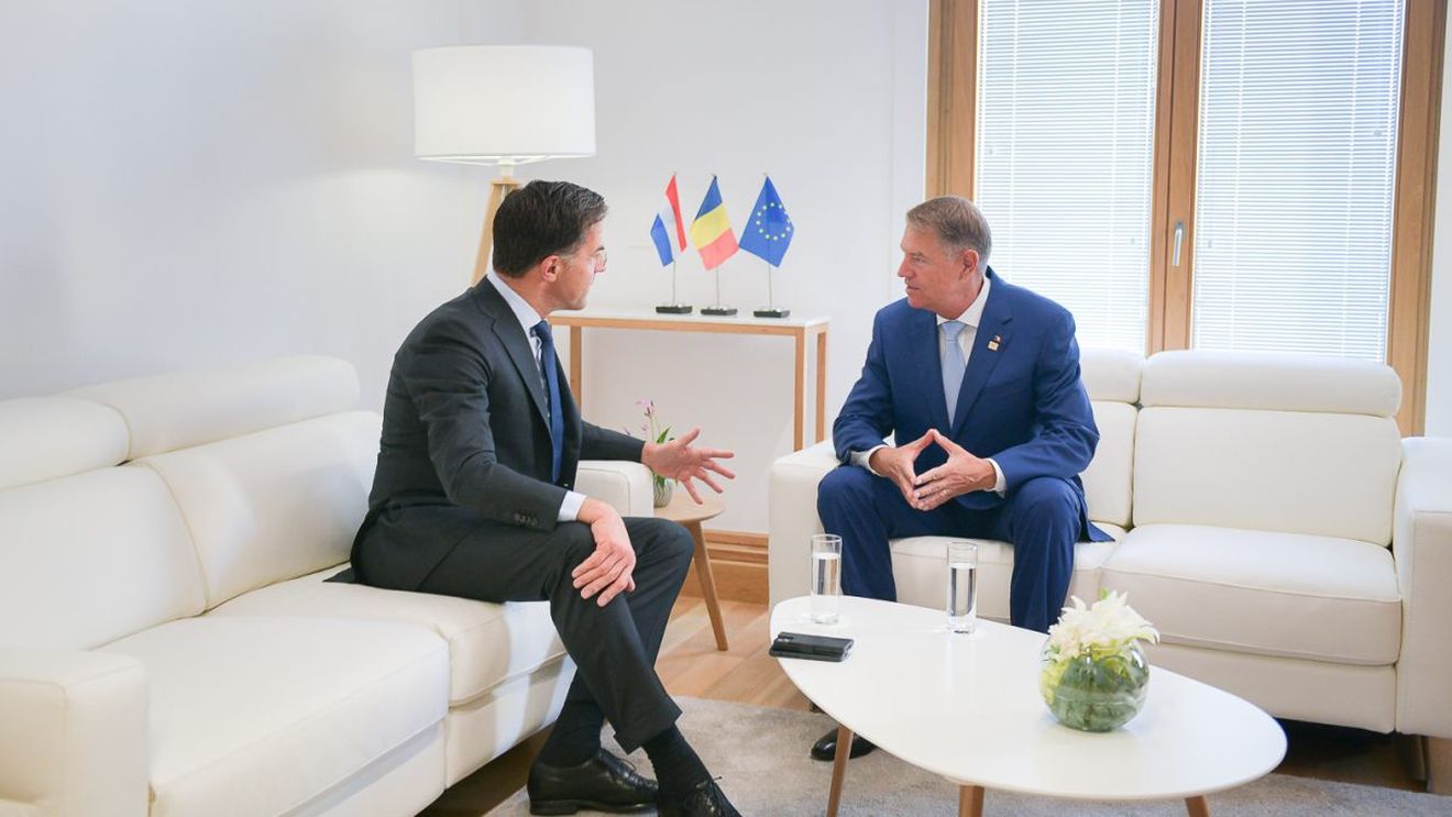 Președintele Iohannis a discutat cu premierul Olandei despre securitatea regională și măsurile de consolidare a Flancului estic