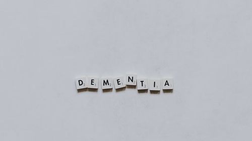 „Demența digitală” ne afectează din ce în ce mai mult. Ti se intampla des sa uiți lucruri simple sau sa sari de la un task la altul?