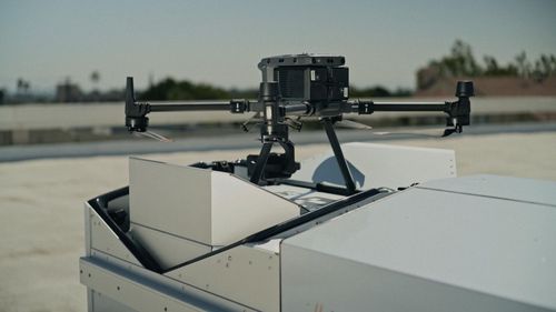 Poliţia a deschis dosar penal în urma incidentului în care a fost implicată o dronă civilă, în spaţiul aerian de la Aeroportul ”Henri Coandă”/ Se colaborează cu autorităţile pentru identificarea operatorului dronei