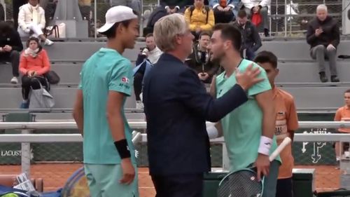 VIDEO: Faza zilei la Roland Garros - Doi jucători, despărțiți de arbitru la finalul partidei