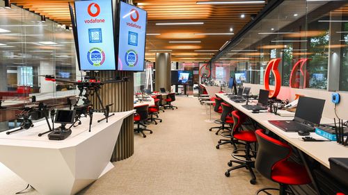 Vodafone va construi în cadrul Politehnicii din București prima rețea mobilă privată educațională bazată pe 5G, cu sprijinul Comisiei Europene