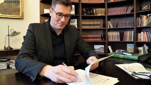 Parlamentul din Ungaria a adoptat o lege care l-ar putea băga în închisoare pe primarul Budapestei