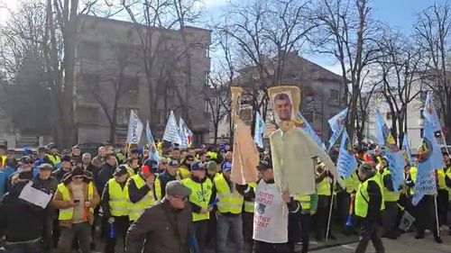 VIDEO Protest al polițiștilor la Timișoara, nemulțumiți de ordonanța austerității