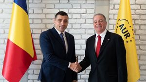 Ambasadorul SUA la București s-a întâlnit cu liderul extremist George Simion, pe fondul strategiei Administrației Trump de a cultiva partidele anti-UE