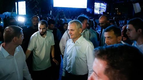 SURSE Plângere la CNCD împotriva lui Dragnea pentru că i-a făcut șobolani pe câțiva protestatari: Vă rog să amendați această jignire așa cum ați făcut atunci când CTP a făcut-o pavian pe doamna prim-ministru