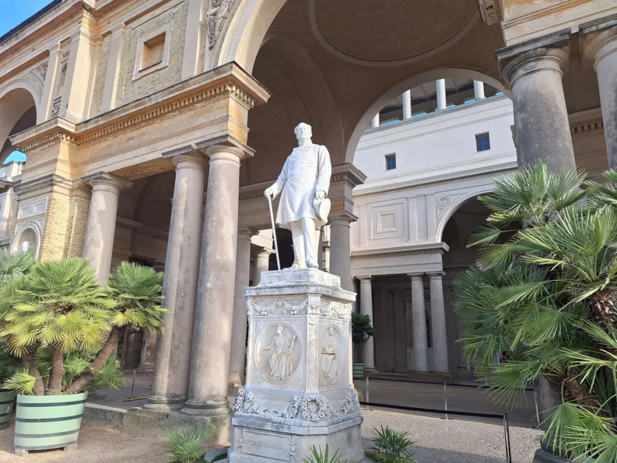 Palatul Orangery