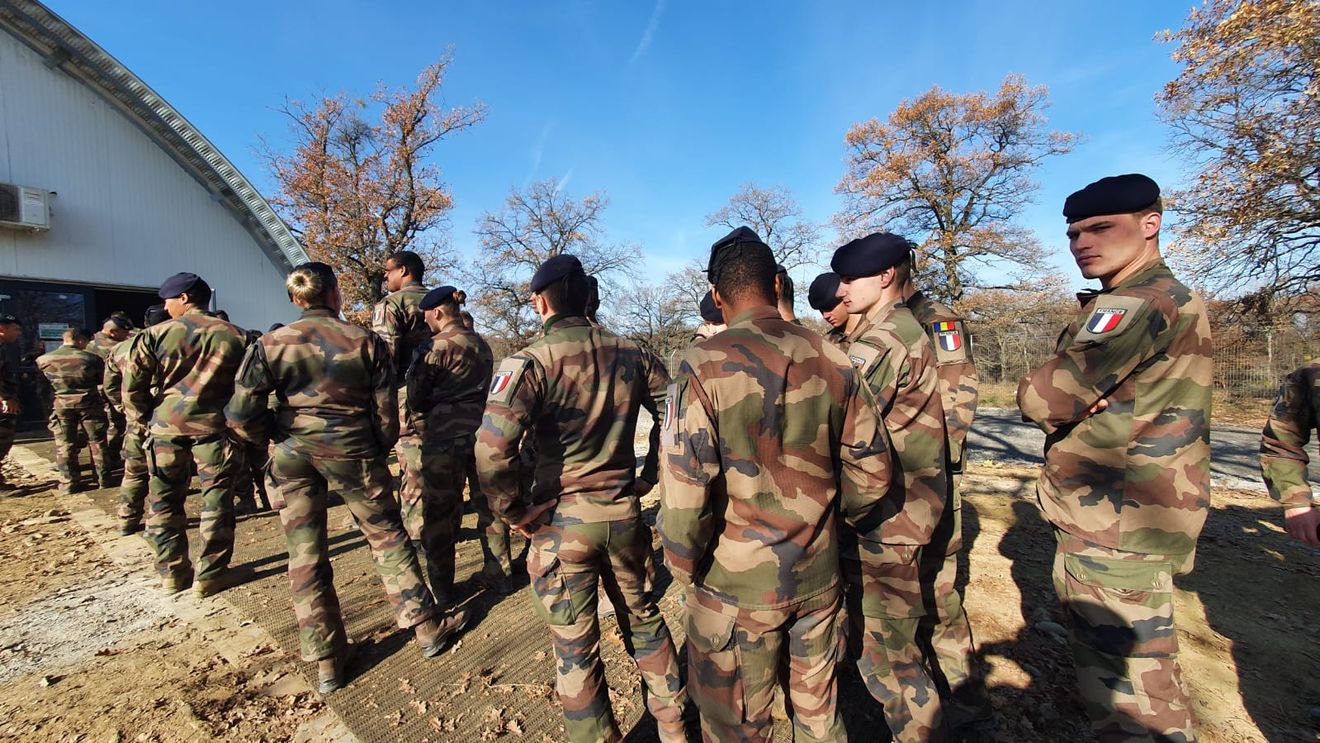 Iohannis, vizită oficială în Caracal, cu președintele Portugaliei/ Iohannis: ”Contingentul militar aflat la Caracal are o contribuție importantă pe flancul estic și la întărirea securității României”