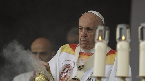 Papa Francisc a vorbit la telefon cu Volodimir Zelenski: ”Poporul ucrainean simte sprijinul spiritual al Sfinției Sale”
