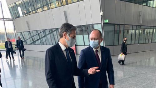 Aurescu i-a cerut secretarului de stat al SUA Antony Blinken mai multe trupe americane în România. În paralel, ministrul Dîncu a discutat cu secretarul american al Apărării