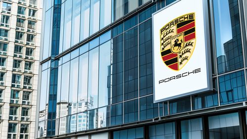 Porsche și Deutsche Telekom, în discuții pentru înființarea unui fond european de 500 milioane de euro dedicat industriei de apărare