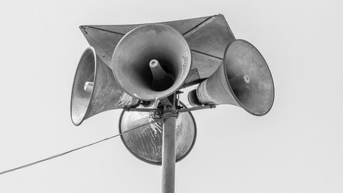 Exerciţiu de alarmare în toată ţara, miercuri, între  10.00 - 11.00 / Se verifică starea de funcţionare a sirenelor / Recomandări pentru populaţie