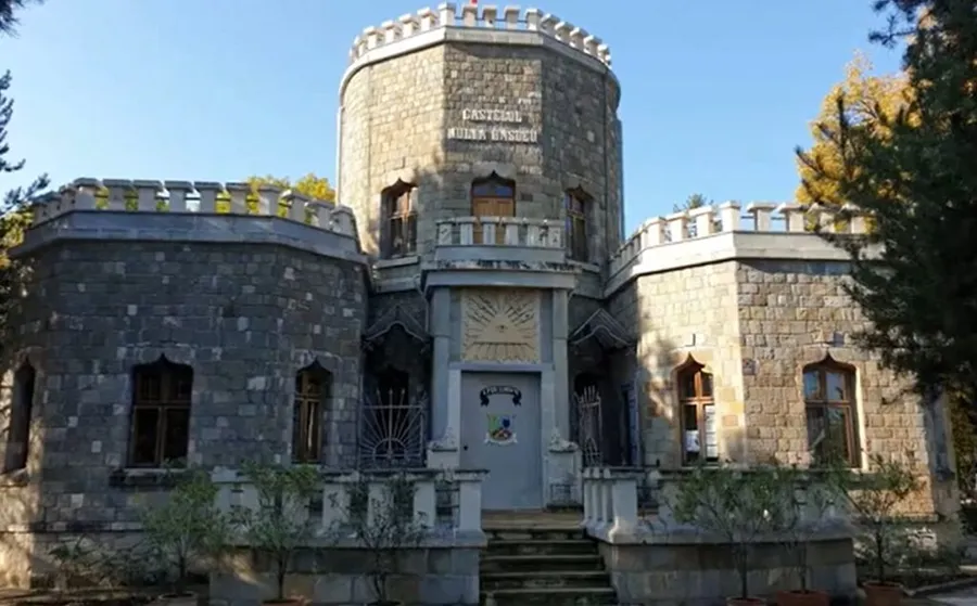 Castelul Iulia Hașdeu