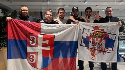 Șase din fanii sârbi opriți pe aeroportul din Chișinău, membri ai unei grupări extremiste pro-ruse. Liderul acesteia, reținut în Serbia