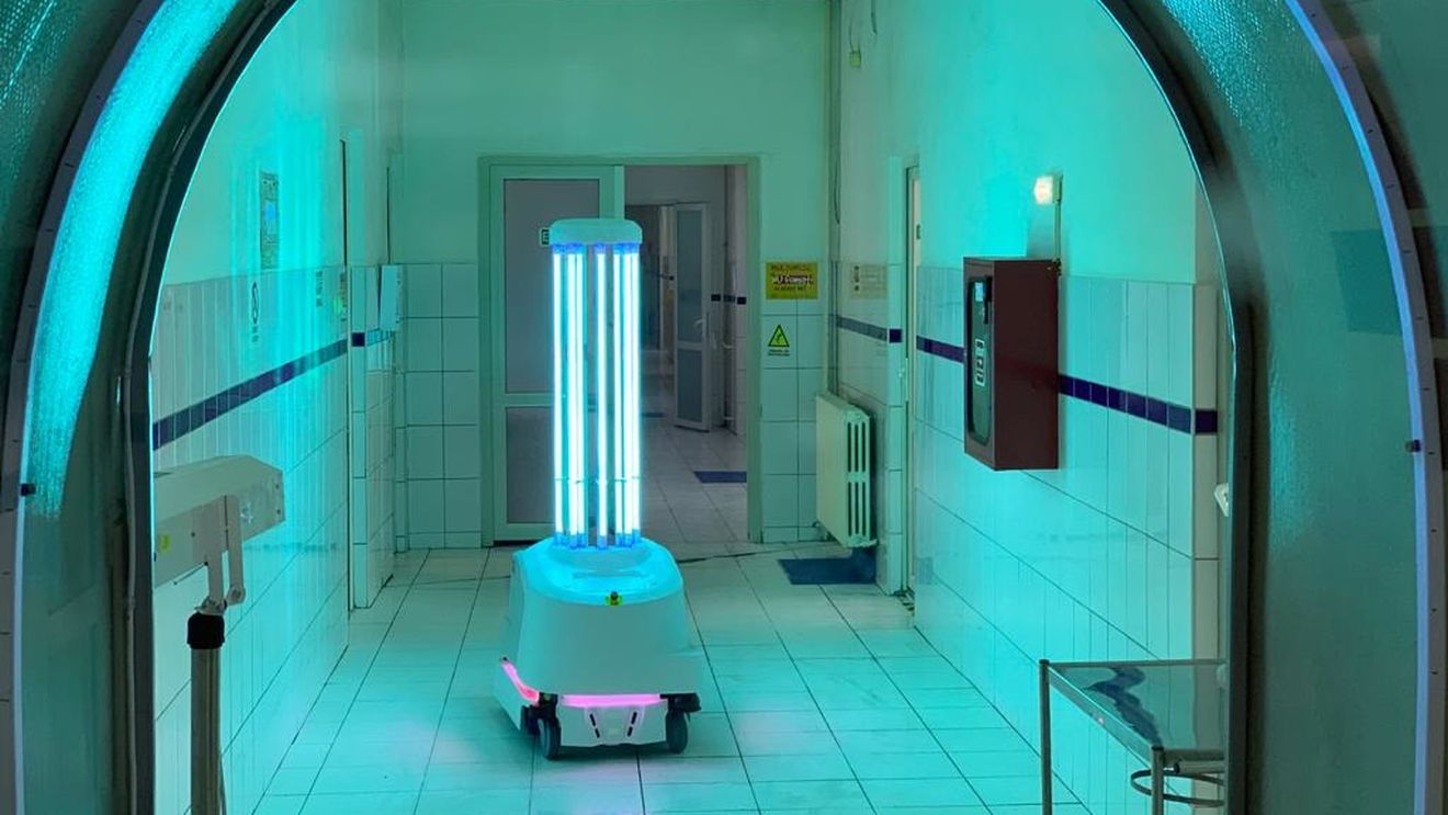 Robot de dezinfecție donat de Camera Notarilor Publici pentru Spitalul de Boli Infecțioase din Constanța