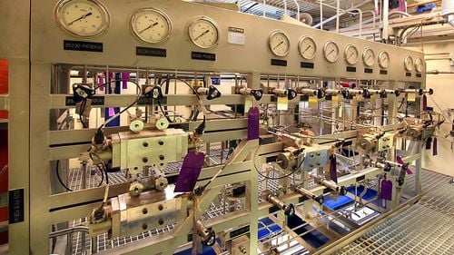 Nuclearelectrica preia uzina de procesare a uraniului Feldioara, după ce statul a decis să lichideze Compania Națională a Uraniului