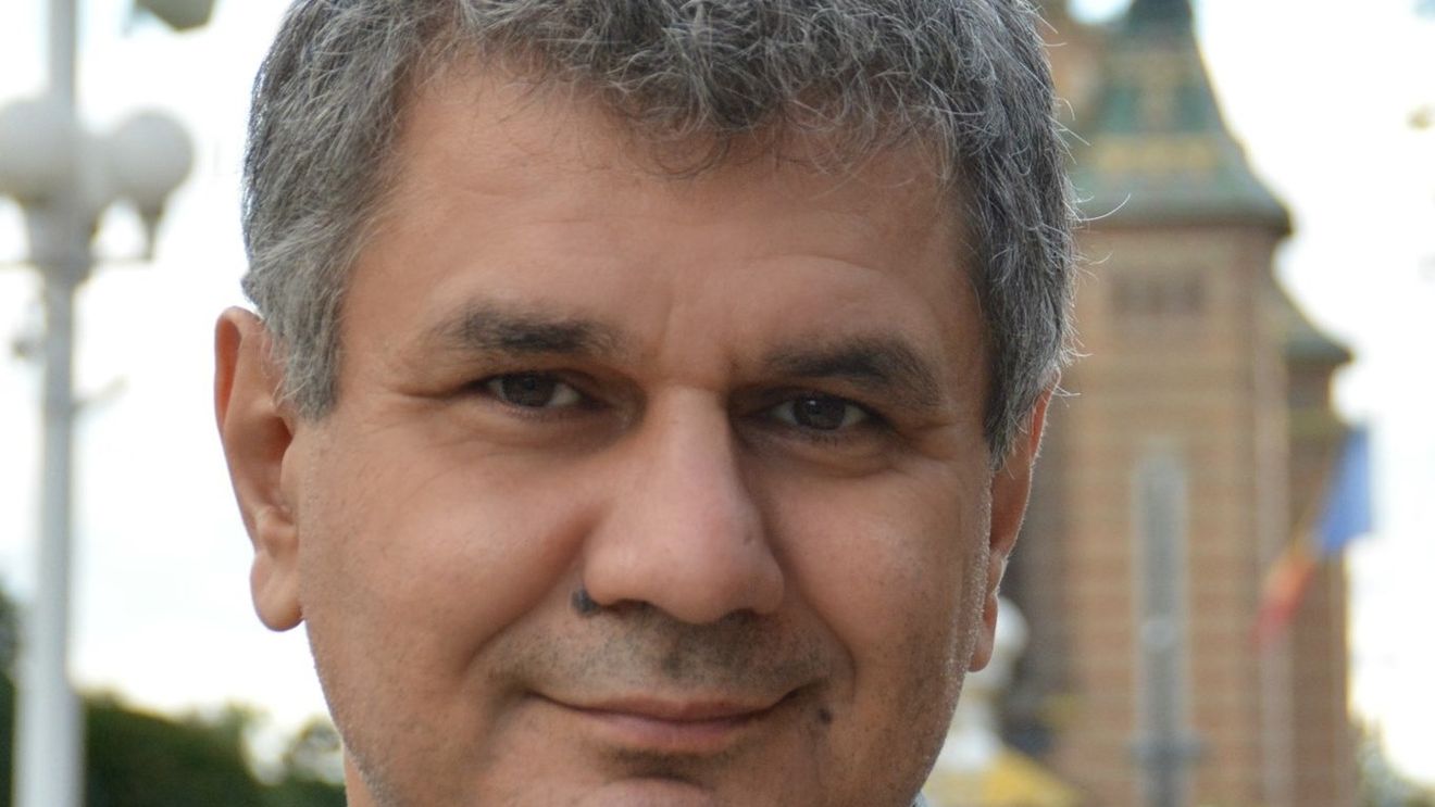 Octavian Jurma: Noi, în primul rând, ar trebui să încetăm să vorbim de relaxare chiar în mijlocul valurilor