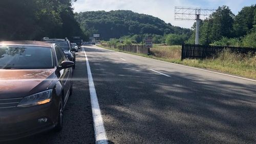 Circulație îngreunată pe drumul Pitești - Râmnic Vâlcea, coloana de câțiva km