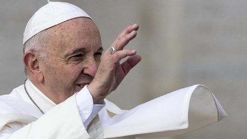 Papa Francisc a primit a treia doză de vaccin împotriva COVID-19