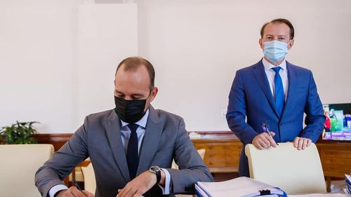 Dan Vîlceanu îl laudă pe Cîțu că a implementat plata online / El anunță că următoarea tranșă din PNRR, de 3 miliarde de euro, ajunge în țară în luna mai