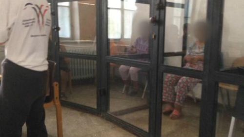 Anchetă penală în urma unui denunţ privind abuzuri ale angajaţilor unui centru social care îngrijeşte persoane cu handicap. Centrul se află în subordinea DGASPC Dolj