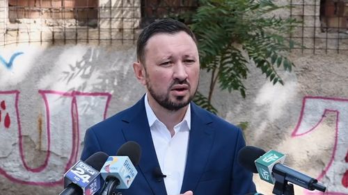 Reguli noi la Programul Casa Verde, după ce înscrierile din acest an s-au încheiat în timpi record/ Ministrul Mediului: Nu ne dorim să transformăm programul Casa Verde Panouri Fotovoltaice într-o Olimpiadă Națională de Competențe Digitale