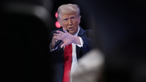 Acuzarea fostului director FBI arată cum strategia lui Trump a luat o întorsătură radicală / Cum intervine președintele SUA în treburile justiției  - analiză CNN