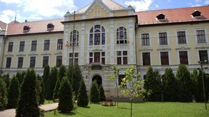 Directorul liceului romano-catolic din Târgu Mureș: Unitatea de învățământ a rămas fără autorizație după o decizie a Înaltei Curți/ Liderul UDMR: Mi se pare frustrant, revoltător, incalificabil